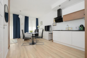 Sarmacka 25 studio 1 close to Medicover and Paley, Warsaw